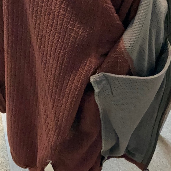 Mountain Explore Fleece Jacket - Picture 12 of 12